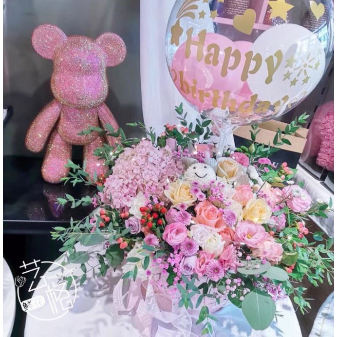 Gói đá trang trí gấu bearbrick nhiều màu sắc