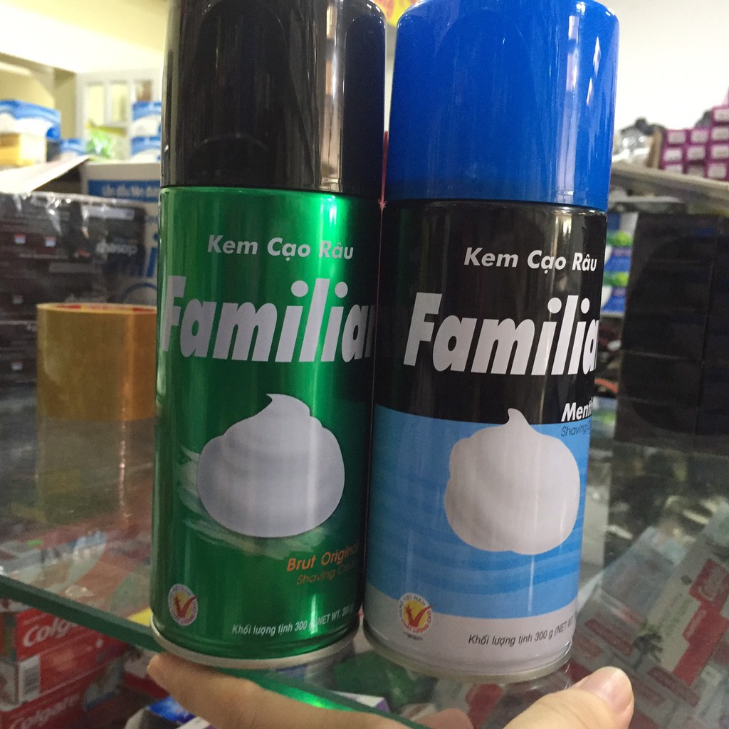 Kem  cạo râu Familiar Menthol 300g có 2 màu