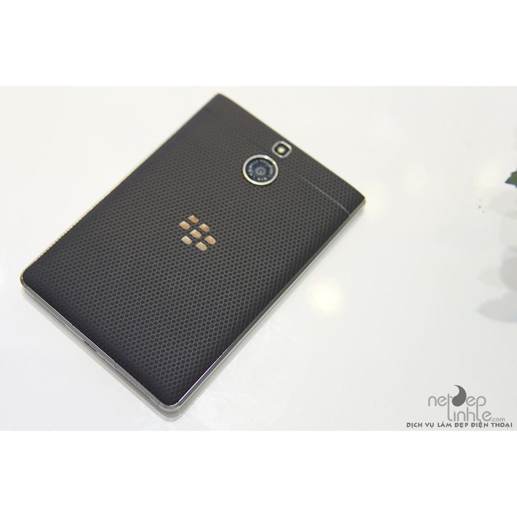 BlackBerry Passport Silver – Dán Film3M vân Matrix màu đen F2