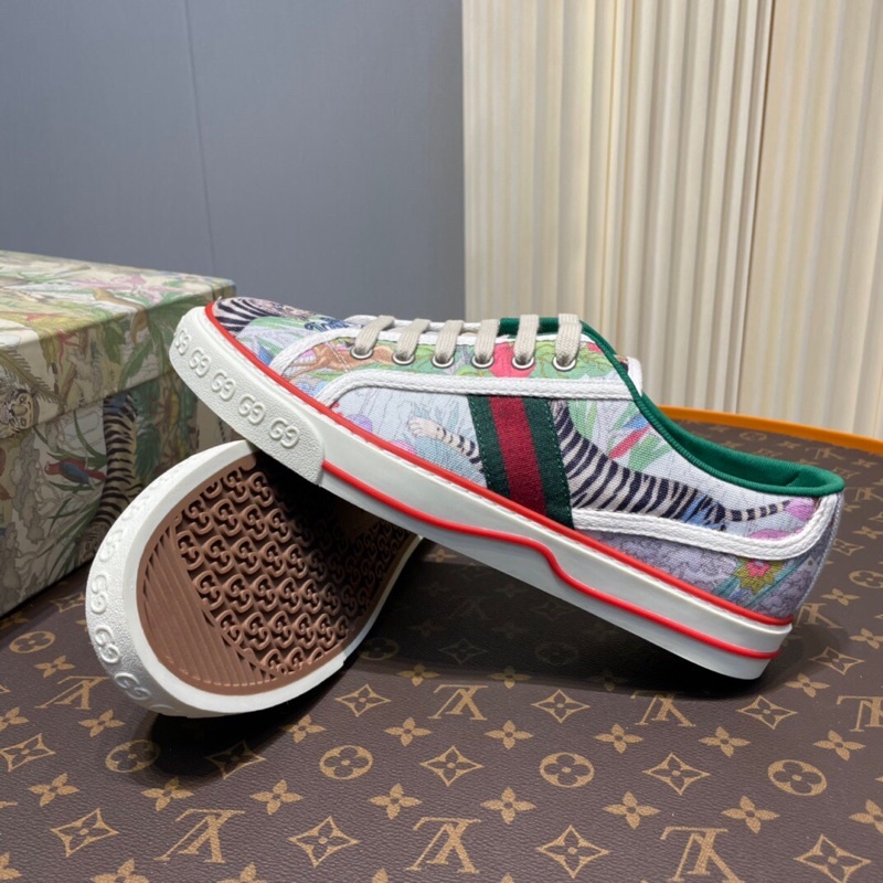 Giày thể thao cho nam và nữ cao cấp thương hiệu Gucci GC/GG hoạ tiết con hổ mẫu mới trẻ trung phong cách