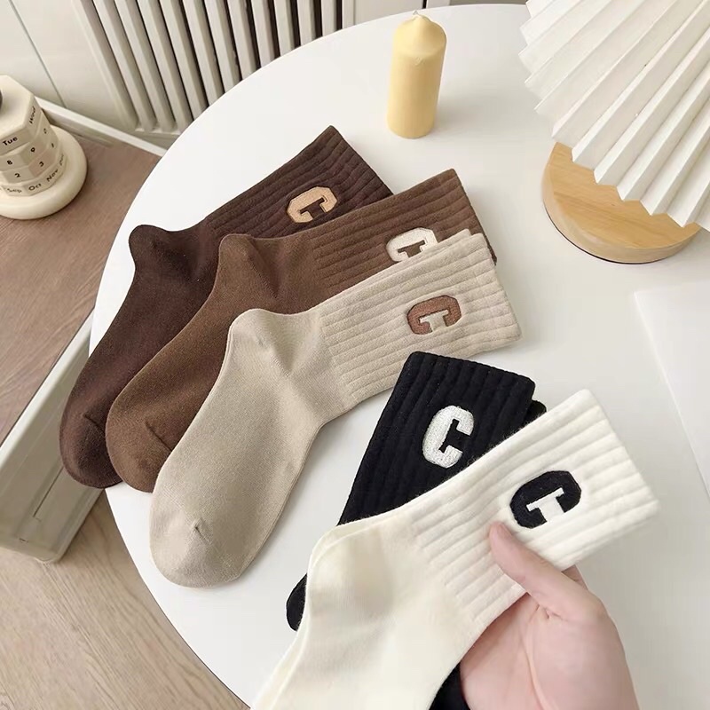TẤT GÂN THÊU CHỮ C PHONG CÁCH HÀN QUỐC