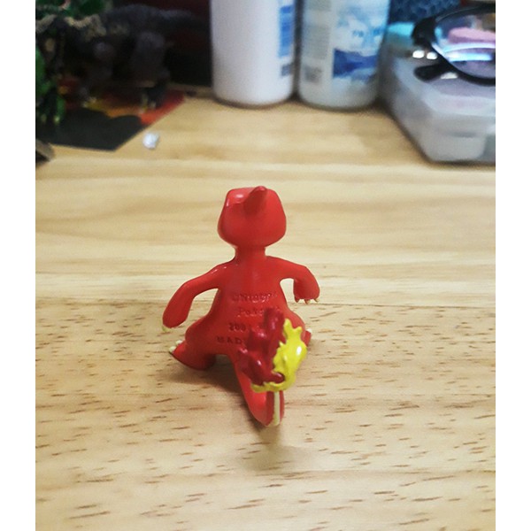 Mô hình Pokemon Charmeleon Alternative Pose Tomy PKM151