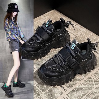 giày sneaker nữ chưa bao giờ hết hot