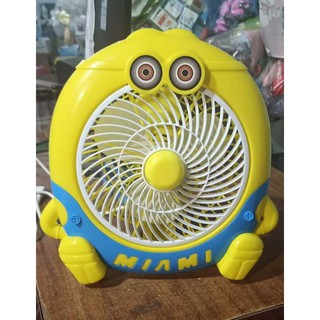 Quạt cắm điện hình thú