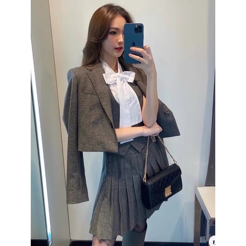 SET 3 MÓN ÁO KHOÁC + GILE + CHÂN VÁY DẬP LI ZARA CỰC XINH