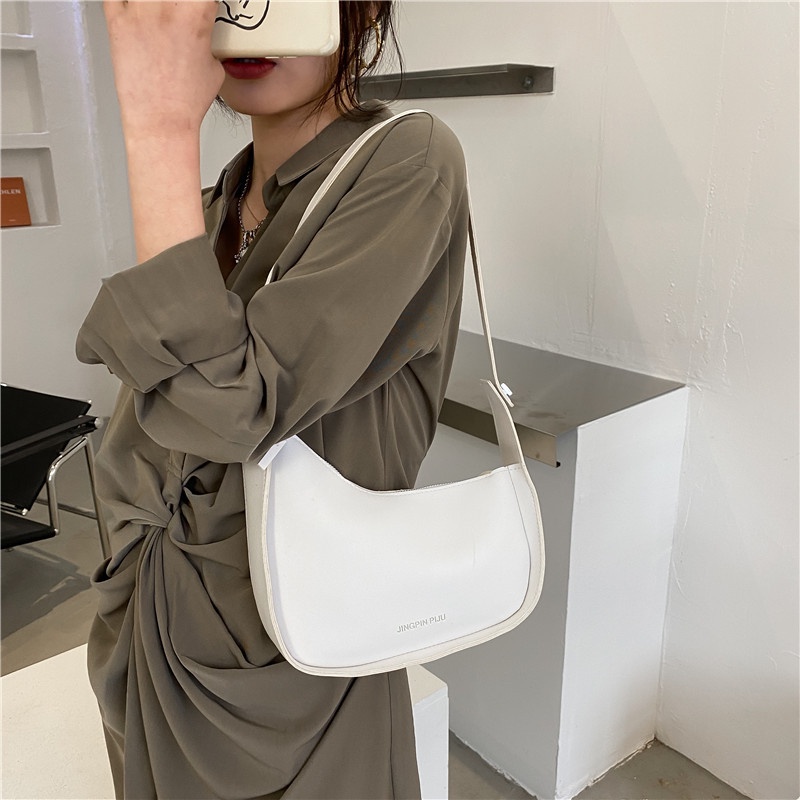 Túi Xách Đeo Vai Hình Bán Nguyệt Thiết Kế Đơn Giản Phong Cách Mới Mùa Xuân Cho Nữ 2022