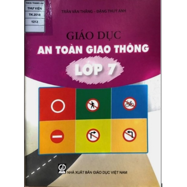 Sách - Giáo dục An toàn giao thông Lớp 7