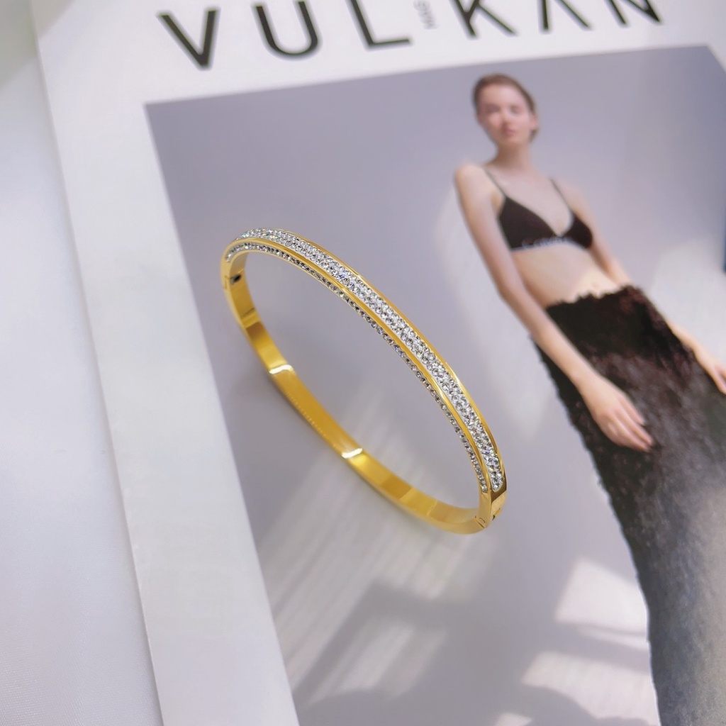 Vòng Tay Thép Titan Đính Kim Cương Nhẹ Thiết Kế Đơn Giản Thời Trang Âu Mỹ Cao Cấp Làm Quà Tặng Sinh Nhật Cho Bạn