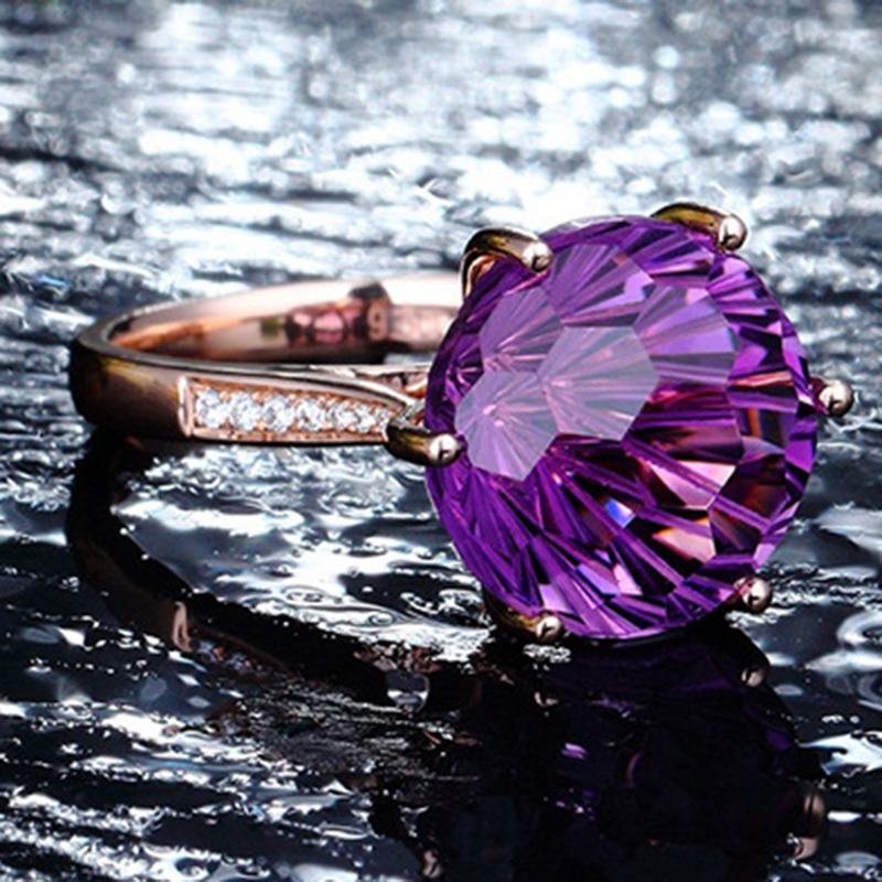 Nhẫn Đính Hôn Đính Đá Thạch Anh Tím Nhân Tạo Thanh Lịch