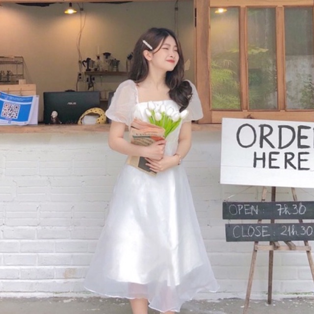 ĐẦM-VÁY TRẮNG TAY VOAN CÚC NGỰC 2 LỚP DÁNG XOÈ CÔNG CHÚA