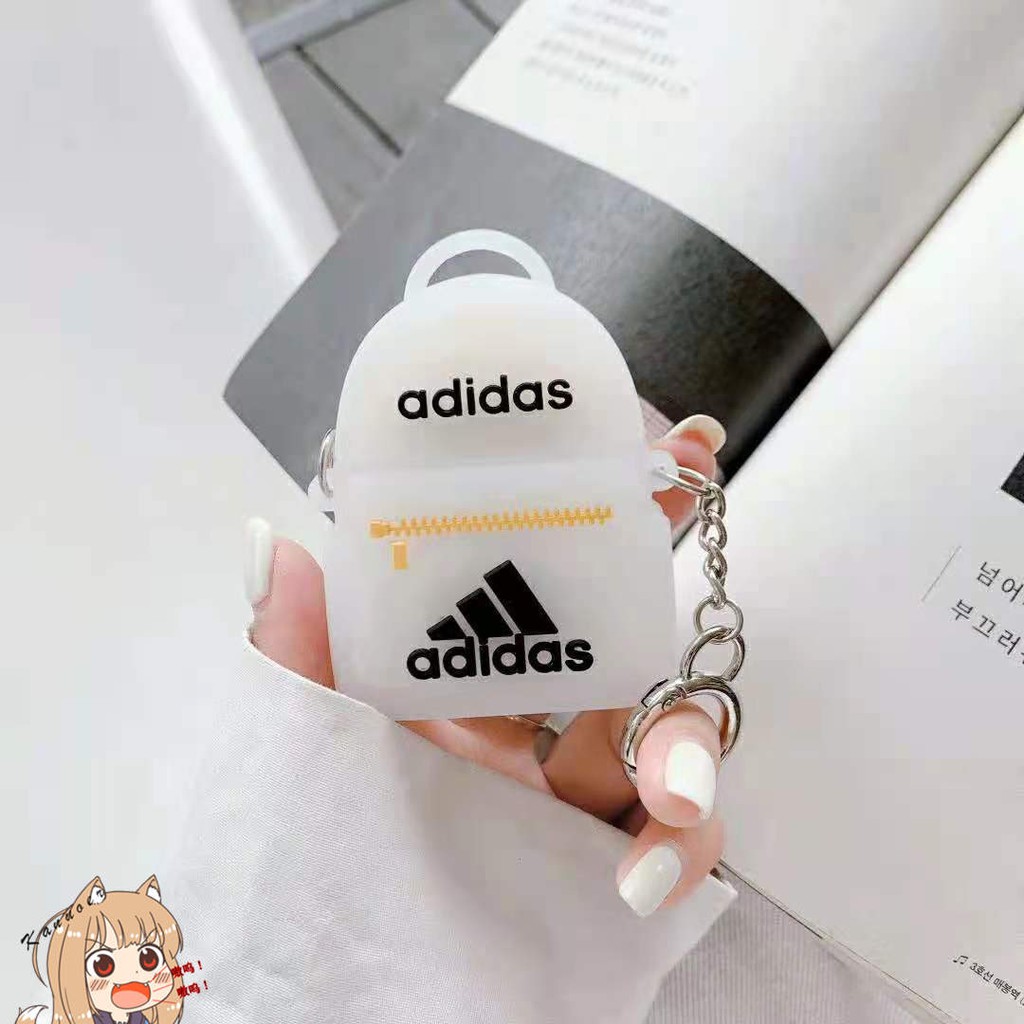 Ốp Bảo Vệ Hộp Đựng Tai Nghe Airpods 1 / 2 Hình Logo Adidas Xinh Xắn