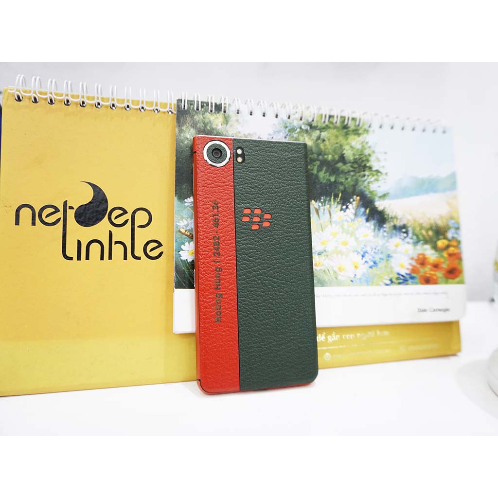 Ốp dán da điện thoai BB Keyone – Da bò thật 100% - chính hãng Nét Đẹp Tinh Tế