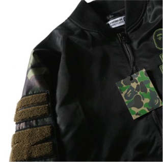 Áo bomber Bape Underfeated nam nữ cá mập