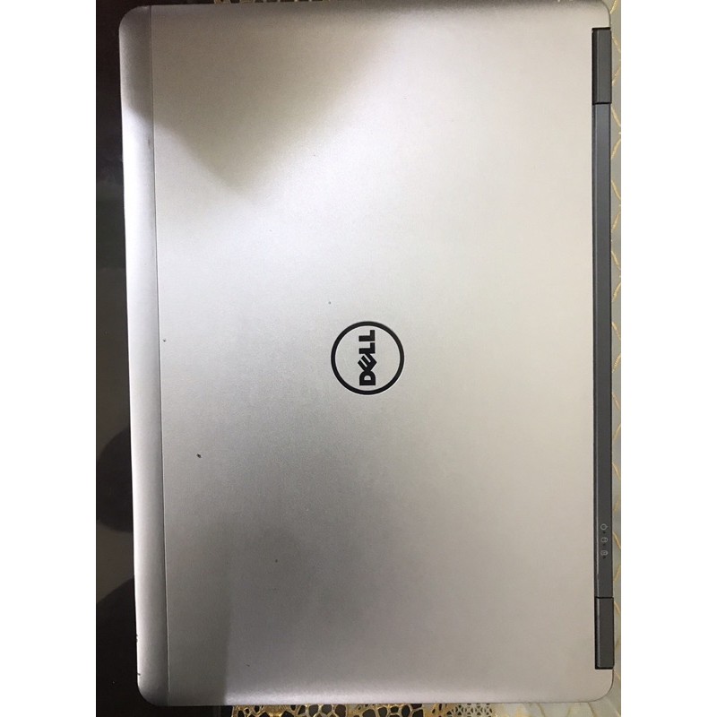 Máy tính Dell 7440