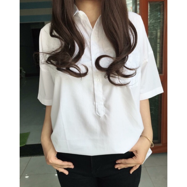 Áo sơ mi trắng tay ngắn