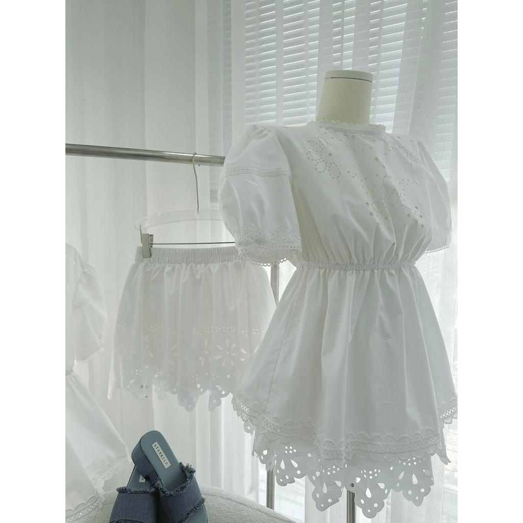 SET ÁO BBD ĐỤC LỖ REN BO CHUN NGỰC + QUẦN SHORT REN ĐỤC LỖ (TH)