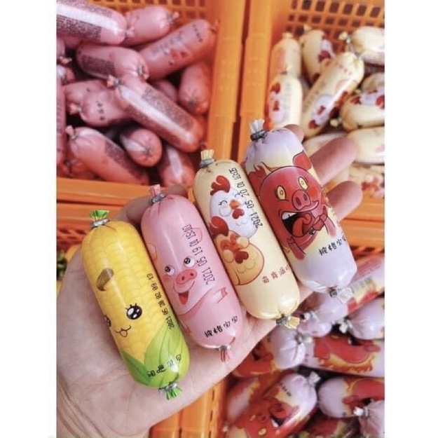 Xúc xích ngô - xúc xích cay hương vị thơm ngon  combo 4 cái mix vị