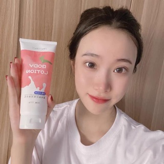 Kem dưỡng ẩm Body Lotion hương đào