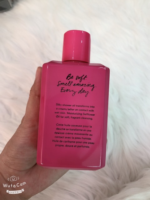 Dầu tắm victoria's secret- hàng mỹ 100%