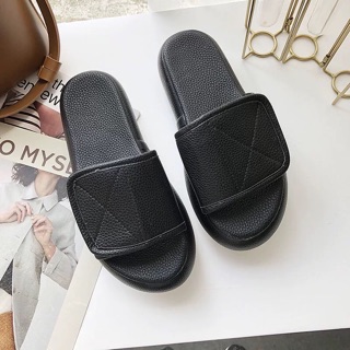 Dép đế bánh mỳ hot trend