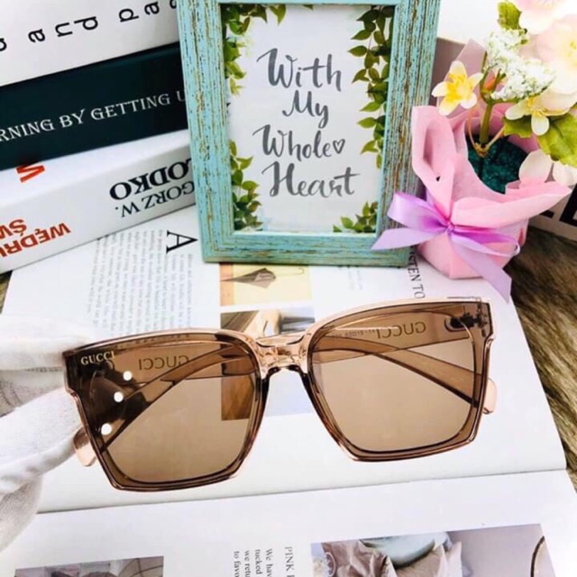 Kính chống nắng | BigBuy360 - bigbuy360.vn