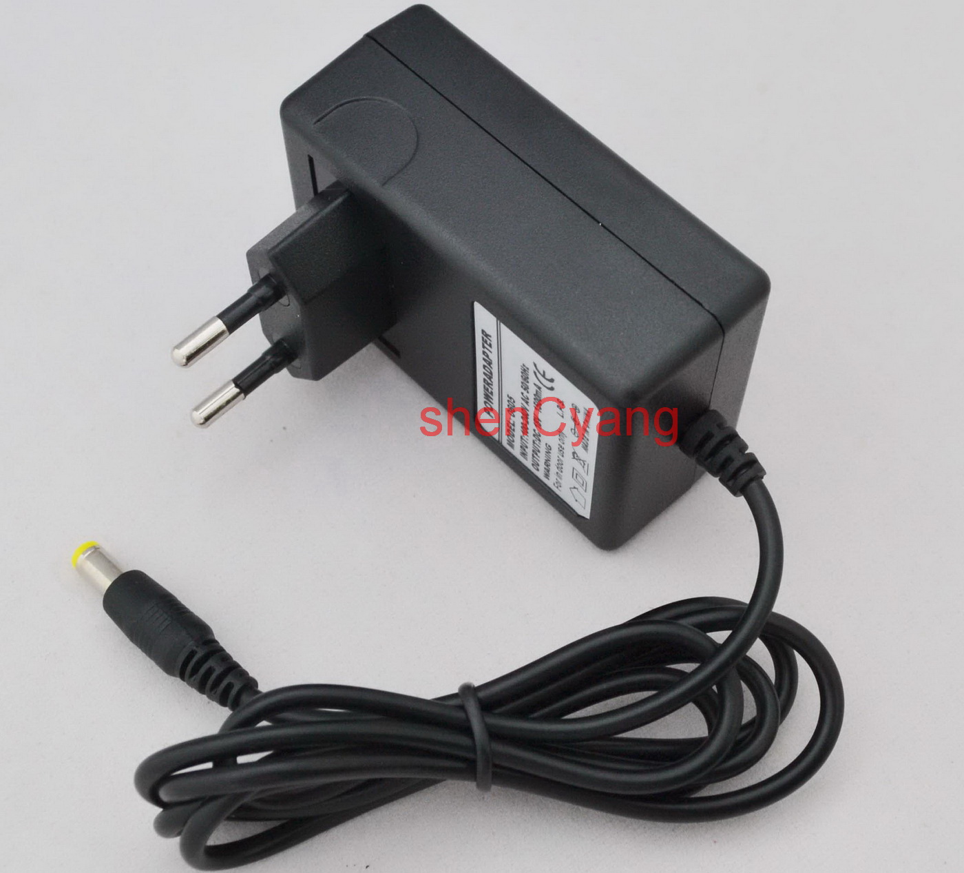 AC 100V-240V DC supply 18V 1.5A 2A 2.5A 3A Chuyển đổi bộ đổi nguồn Switching power adapter 18V 1500mA 2000mA 2500mA 3000mA Arduino / CCTV / LED DC 5.5mm x 2.1-2.5mm