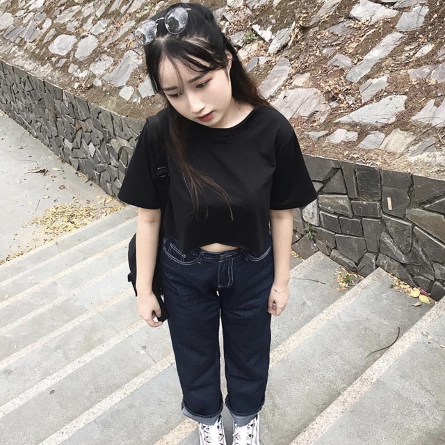 [Mã FAMAYWA giảm 10K đơn 50K] Áo croptop cổ tròn 5 màu (Có ảnh thật) | BigBuy360 - bigbuy360.vn