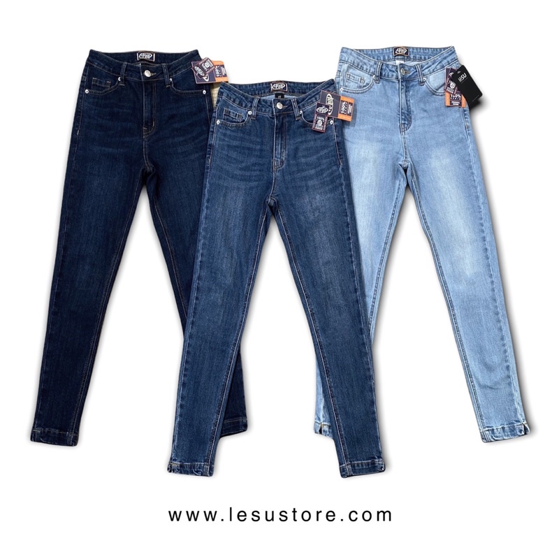 ẢNH TỰ CHỤP Quần Jeans SKinny trơn Xẻ lai dài 86cm