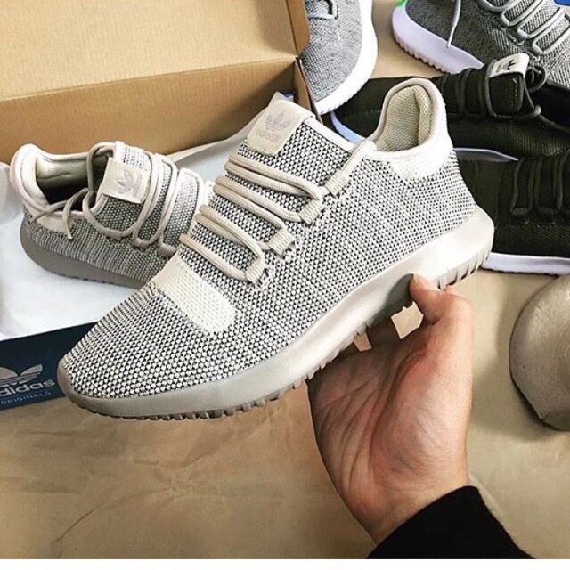 Giày adidas tubular shadow kem