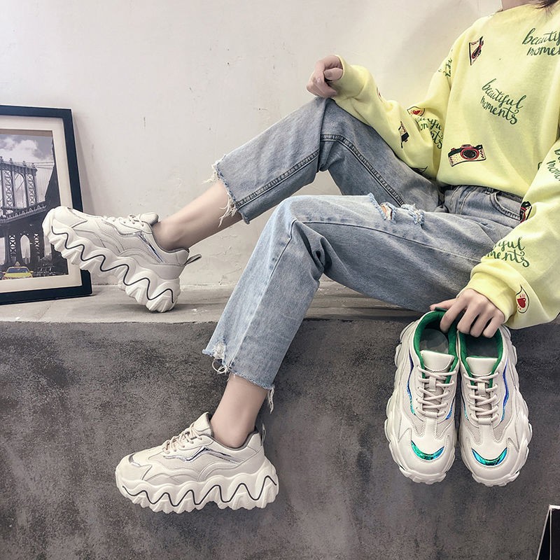 Giày Thể Thao Nữ Đế Dày Trẻ Trung Năng Động | BigBuy360 - bigbuy360.vn