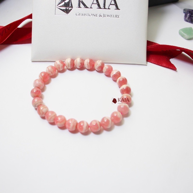 Vòng tay phong thủy đá đào hoa 8 li chiêu tài Lộc - Tình duyên - KAIA