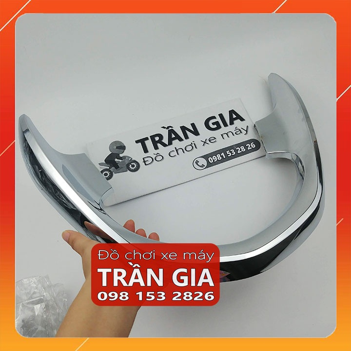 Ốp chụp cảng sau xe Nozza Grande 2019-2020-2021-2022 tay dắt xi inox - phụ kiện trang trí