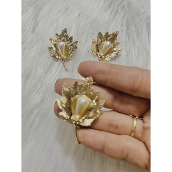 Cài áo xinh. Có 3 kiểu