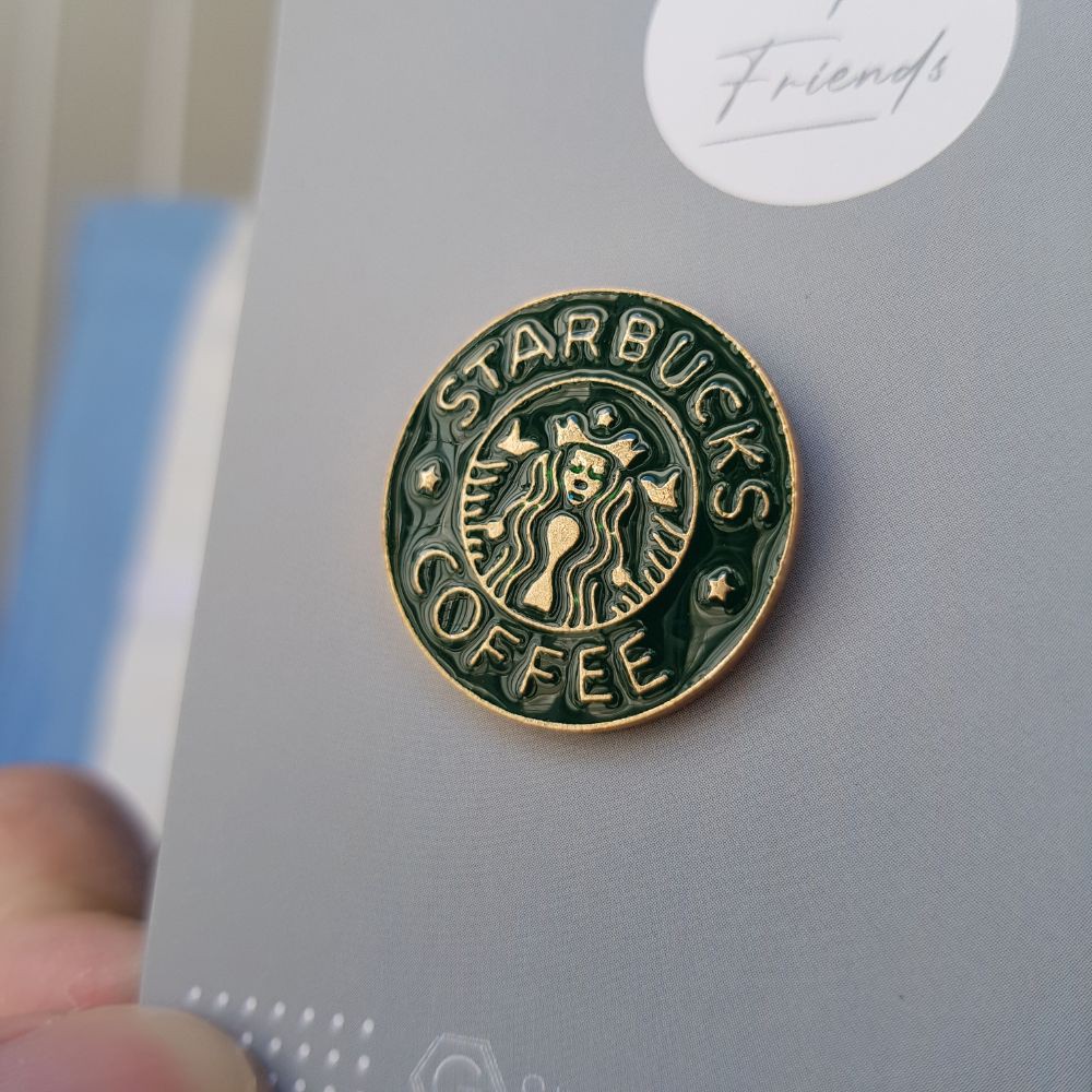 Pin cài áo huy hiệu Starbucks Coffee - GC305