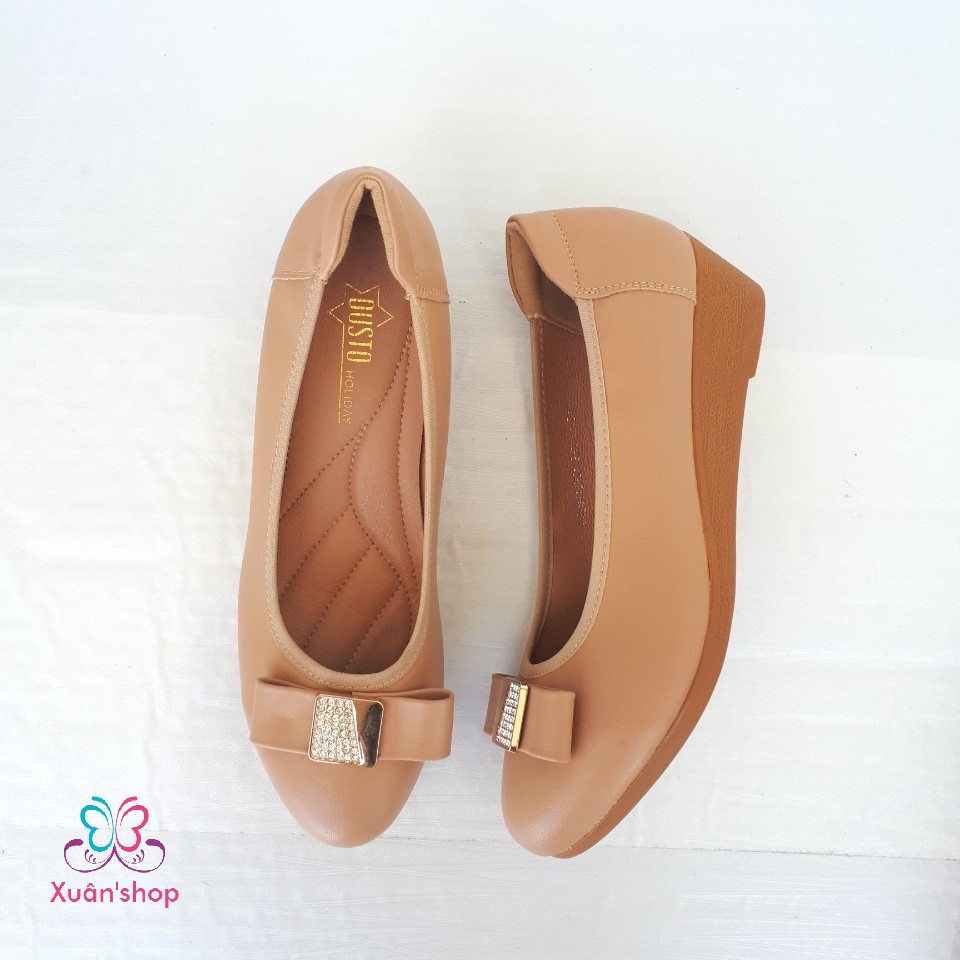 Giày bít Dusto da mềm, đế xuồng thấp cao 3.5cm (size 35, 37)