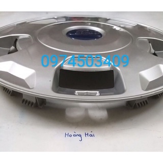 Ốp chụp lazang Ford Transit