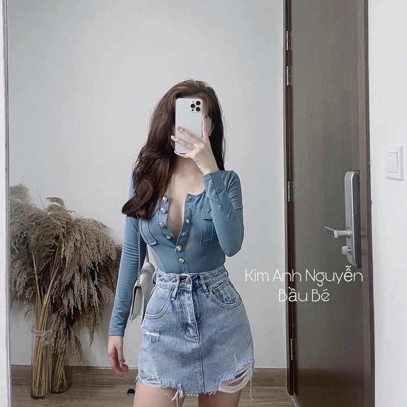 Áo len tăm mongtoghi đính cúc 2 túi hộp | BigBuy360 - bigbuy360.vn