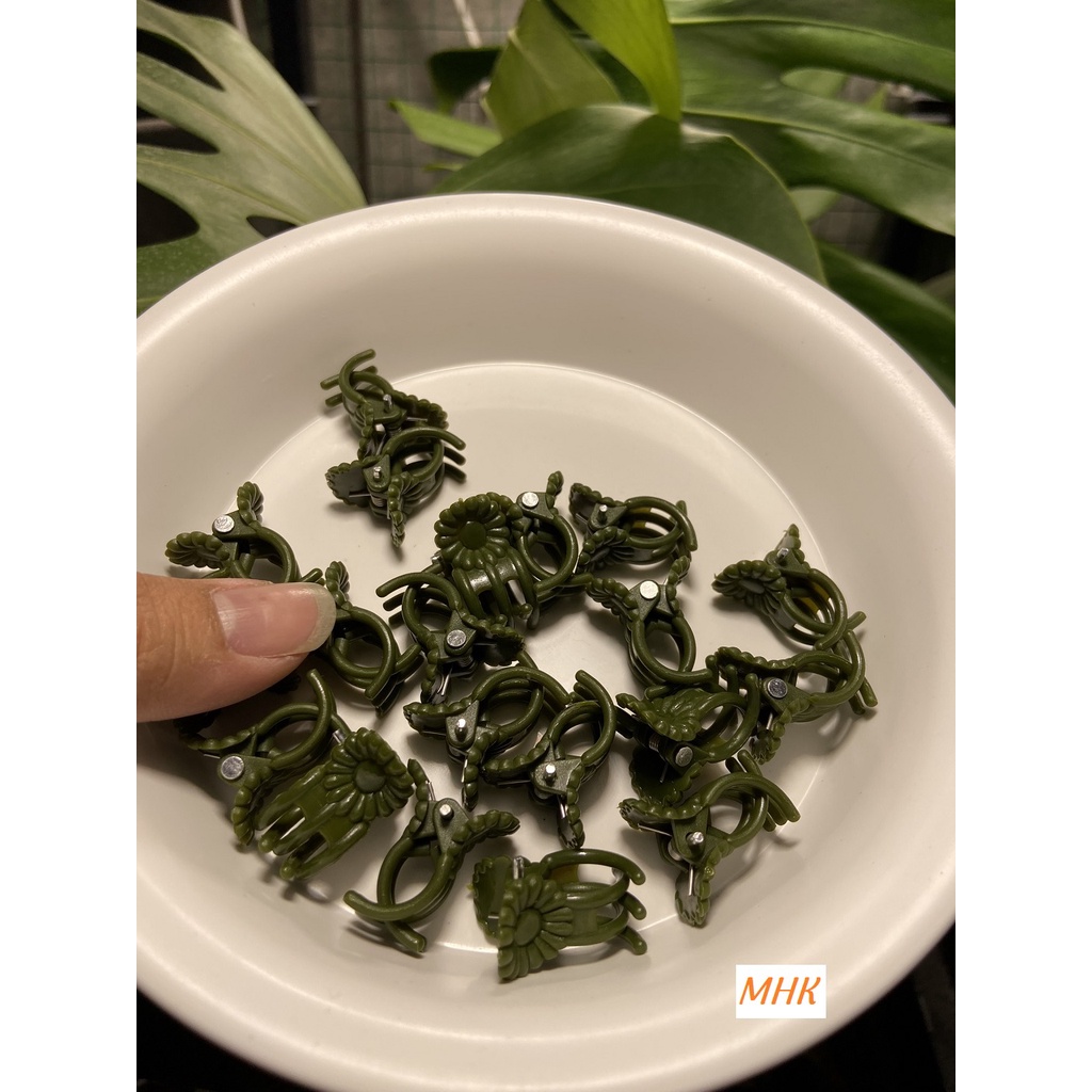 Kẹp nhựa cố định cây , hoa  Size Trung , Túi 20 cái !