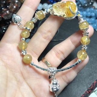 Vòng tỳ hưu tóc vàng mix sẵn