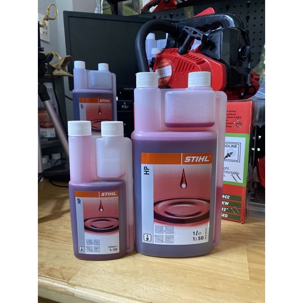 Nhớt 2 Thì Pha Xăng Máy Cưa Và Cắt cỏ Loại STIHL CHÍNH HÃNG
