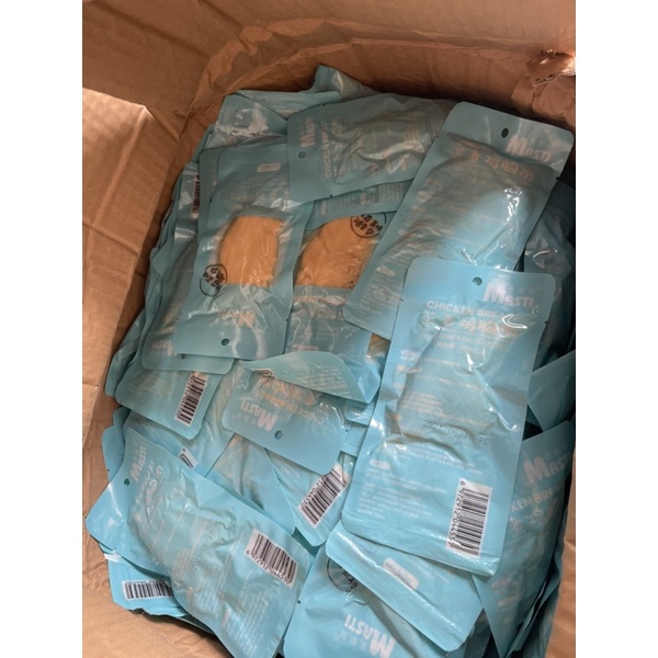 Thức ăn ức gà Masti gói 40 gr cho chó mèo