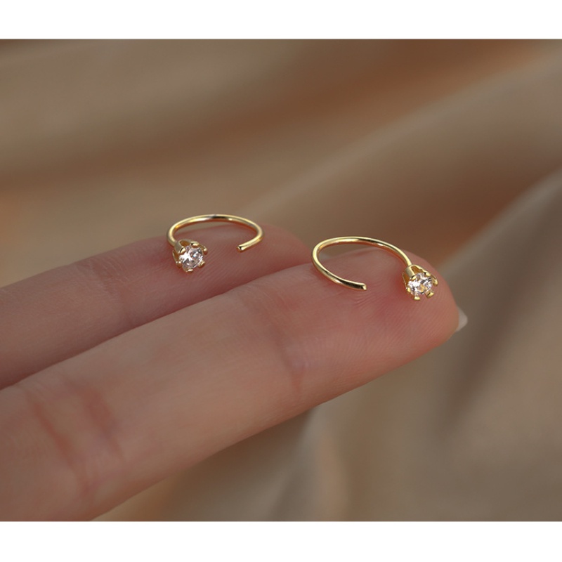 Hoa tai Stud phong cách Hàn Quốc đơn giản Thời trang mới Hoa tai đinh tán Rhinestone Cá tính