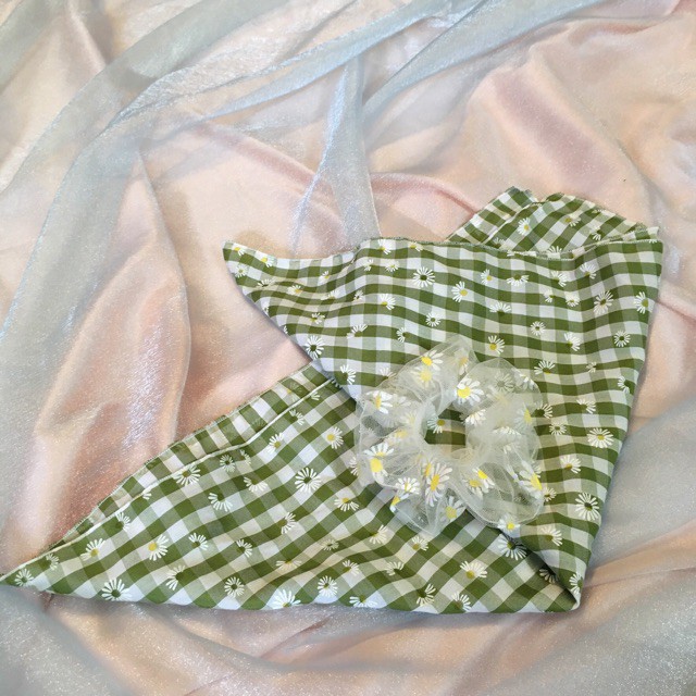 Bandana khăn đa năng quàng đầu đeo tay caro hoa cúc