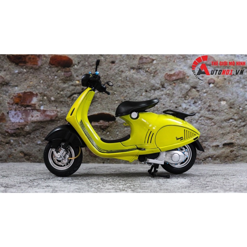 MÔ HÌNH XE ĐỘ VESPA 946 BLACK YELLOW 1:12 AUTONO1 D182