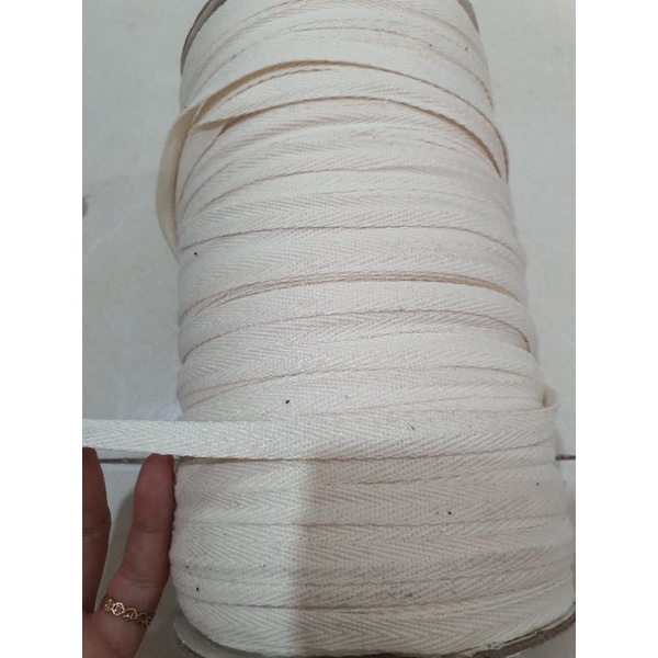 Dây xương cá viền cổ áo thun polo, dây rút
