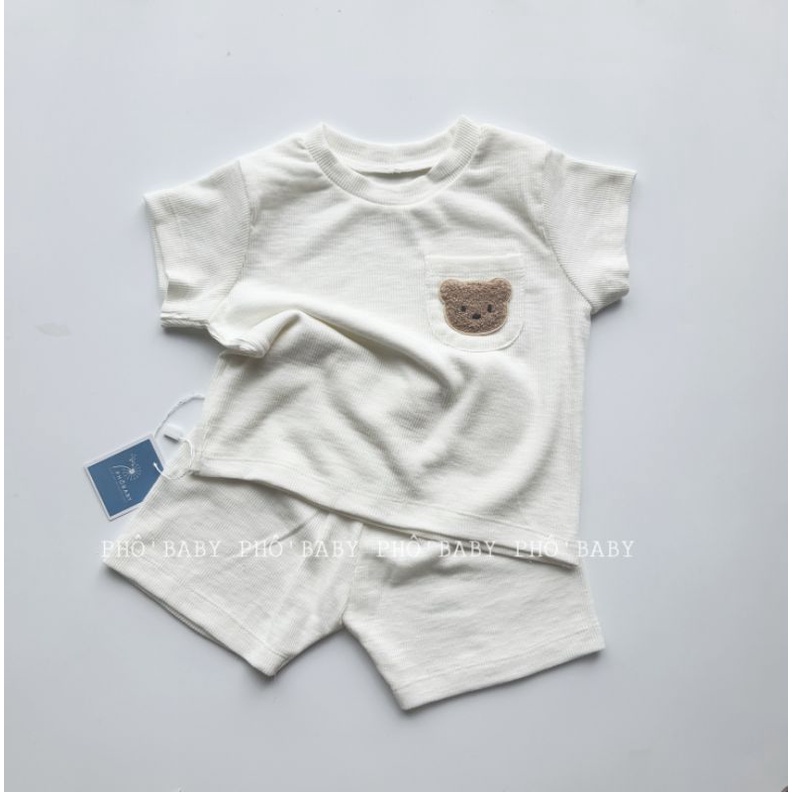 Bộ gấu thun tắm mềm mịn, mát cho bé dễ thương