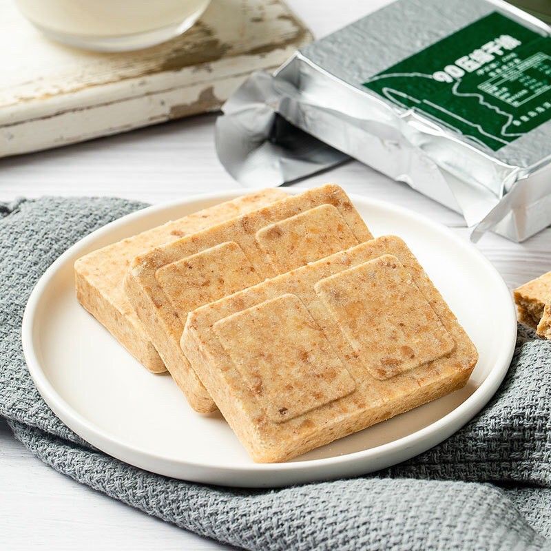Thùng lương khô 3 sao Quân Đội Trung Quốc, thùng 4.0 kg (20 gói x200g)
