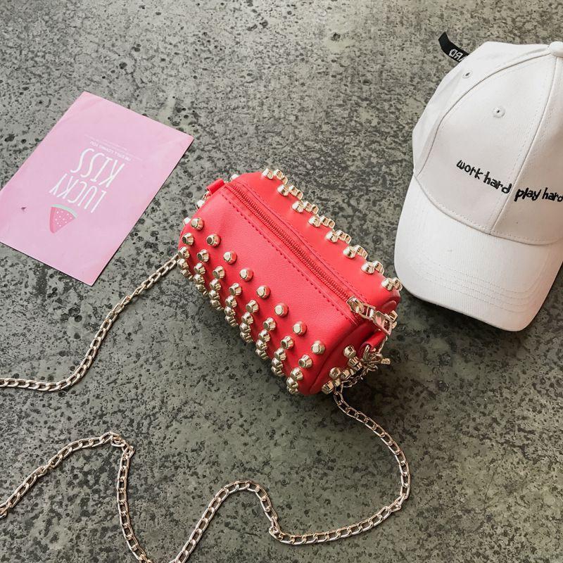 Túi đeo chéo da PU đính đinh tán phong cách Hàn Quốc thời trang cho bé