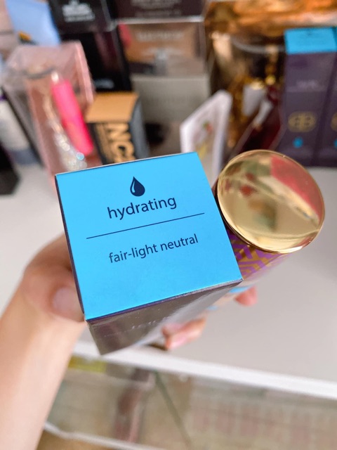 Kem nền Tarte shape tape hydrating foundation - Chính hãng