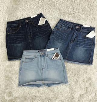 Váy jeans có quần